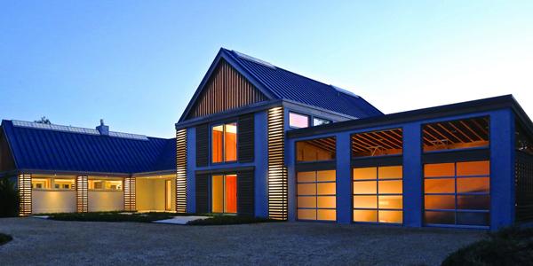 Modern Barn House Showcases Efficiency, Daylight and the ...